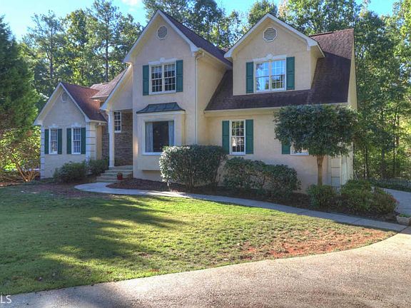 2nd image of 536 Walnut Creek Dr