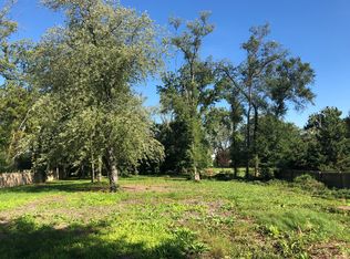 2091 2nd St, Northbrook, IL 60062