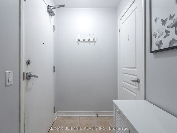 2nd image of 1415 Lawrence Ave W #406