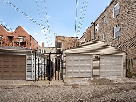 2nd image of 4882 N Ashland Ave
