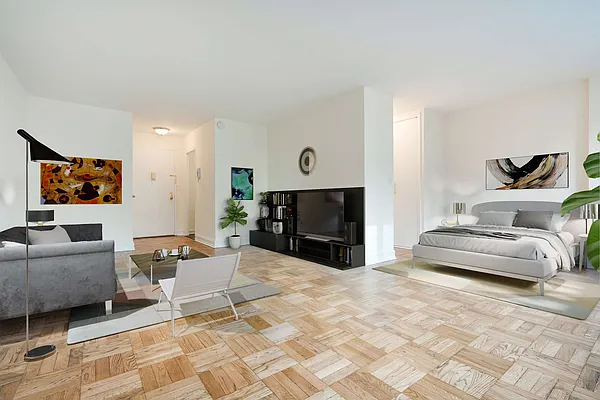 Rented by Anchor Associates | media 10