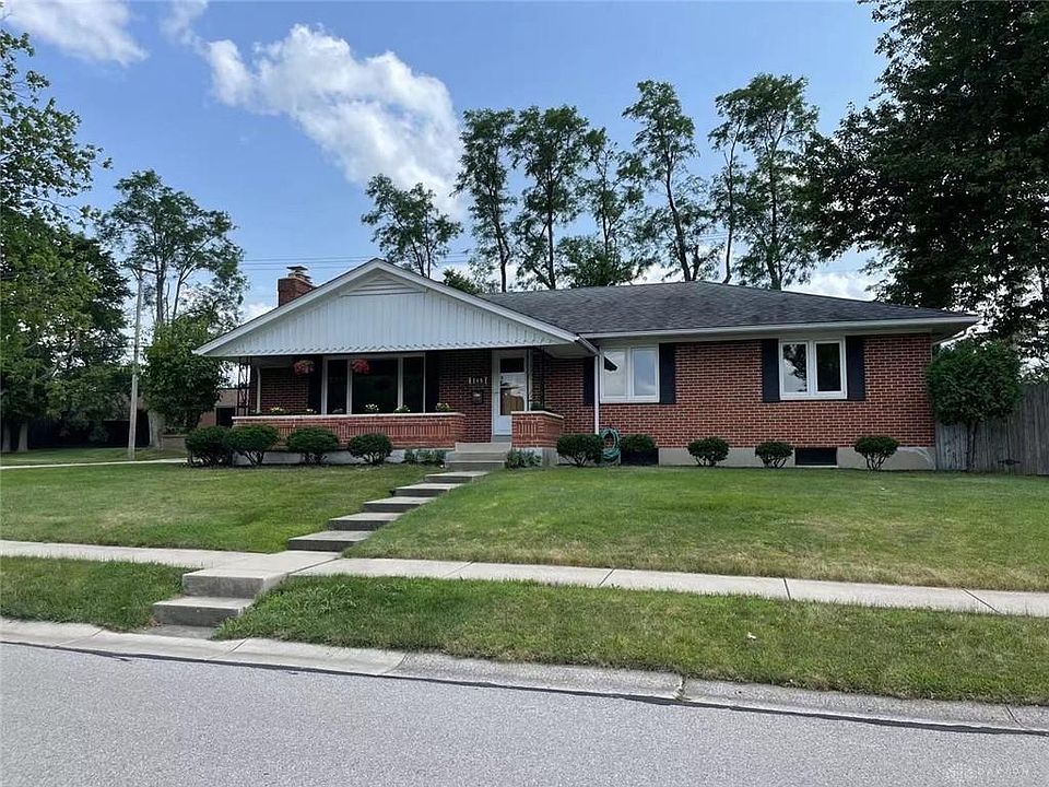 1st image of 146 Lakeview Dr