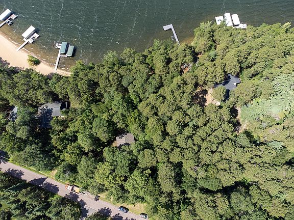 4th image of 7972 Ruttger Rd