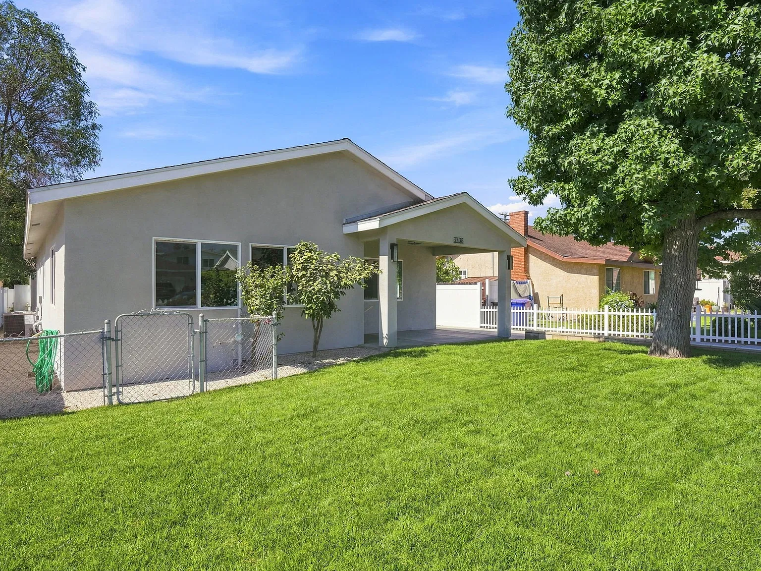 3 bed, 1468 sqft, $3,900 — Photo 3