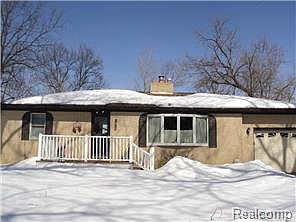 1st image of 2405 Silver Cir