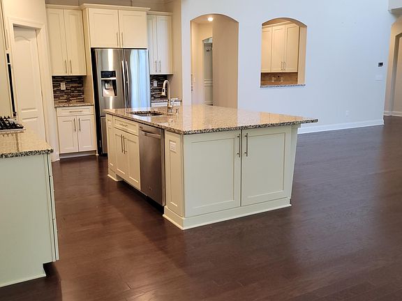 4th image of 8716 Armstrong Park Dr