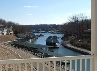 917 Winetavern Rd, Osage Beach, MO 65065