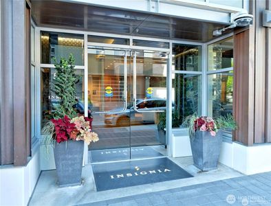 583 Battery Street #406N, Seattle, WA, 98121