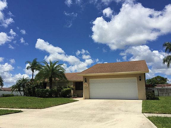 2nd image of 761 NW 48th Ave