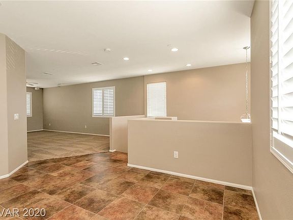5th image of 3004 Battle Point Ave
