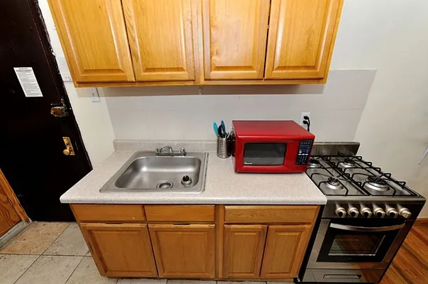 Rented by Eisenberg Exclusives | media 36