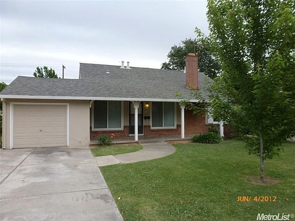 2nd image of 2116 Lorenzo Ln
