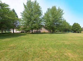 1557 E 800 N, La Porte, IN 46350