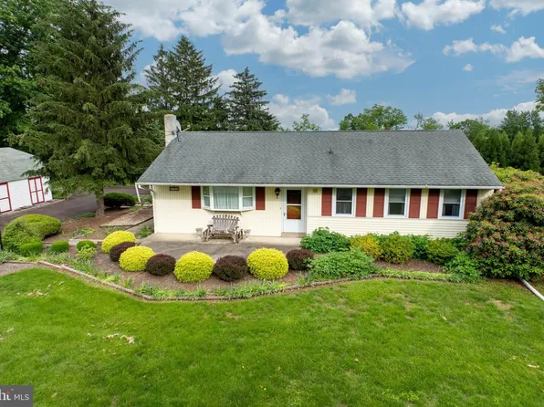 78 S Reed Rd, Royersford, PA 19468