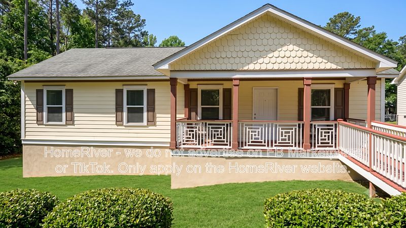 1st image of 3067 Embry Way SE