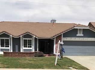 1401 Windsor Pl, Palmdale, CA 93551