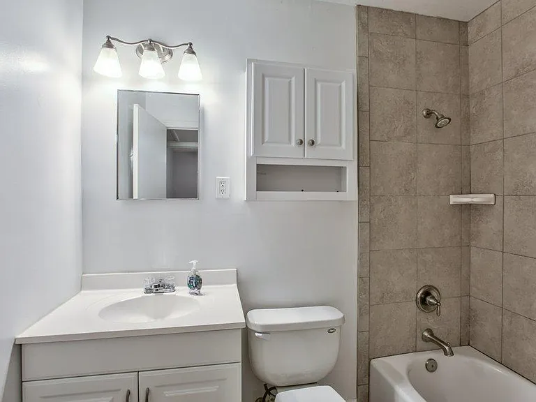 1314 W Tharpe St — Photo 10