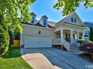 231 Thorndale Dr, Holly Springs, NC 27540