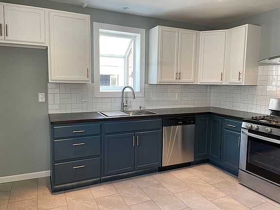 New cabinets/countertops 