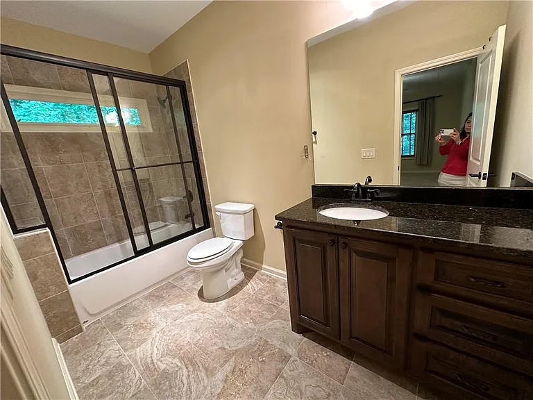 510 Lake Medlock Dr — Photo 43