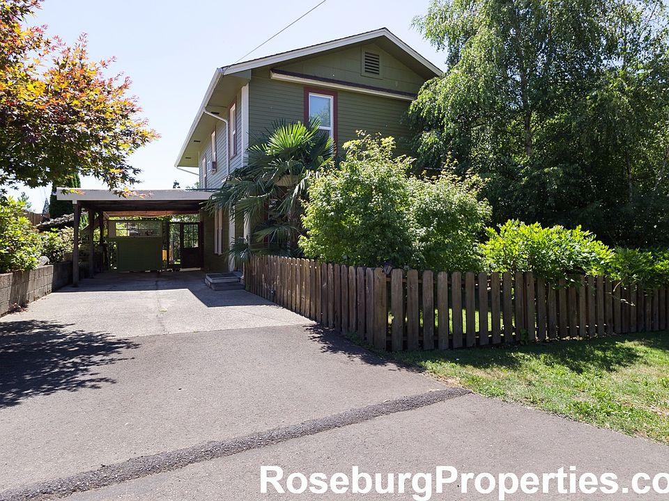 143 SE Templin Ave Roseburg