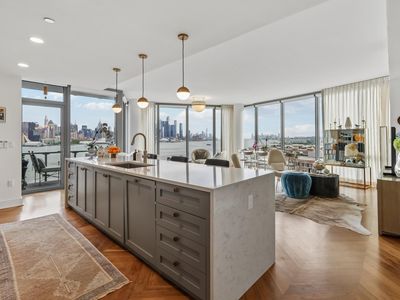 9 Avenue At Port Imperial #1007, West New York, NJ, 07093