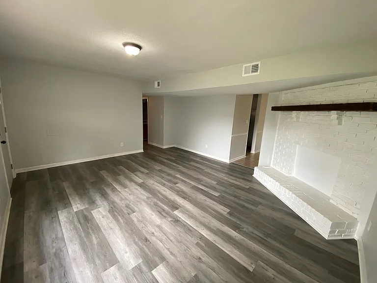 3901 Fair Oak Ln SW — Photo 4