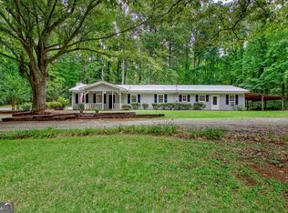 18 Glen Cannon Trl, Newnan, GA 30265