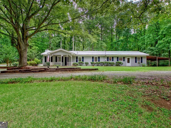 18 Glen Cannon Trl, Newnan, GA 30265