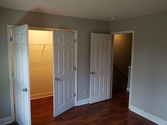 2nd image of 1624 Village Lake Dr #1624