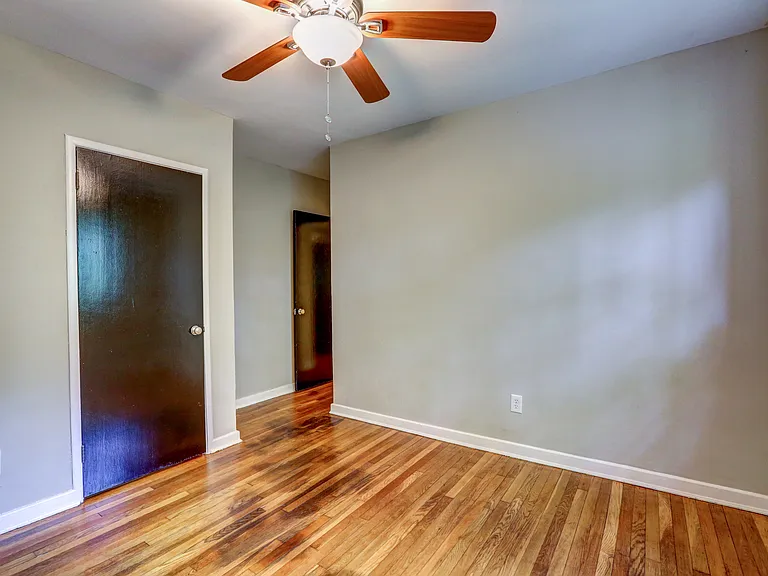 101 Tempsford Ln #D — Photo 8