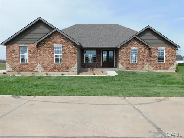 453 Westridge Dr, Troy, MO 63379