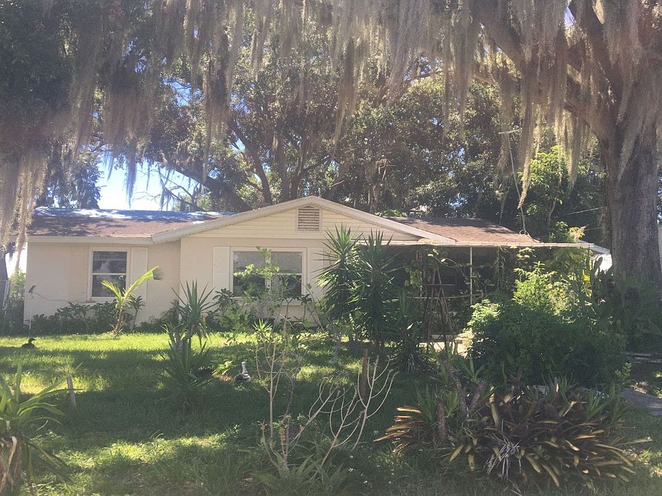 1st image of 213 S College St