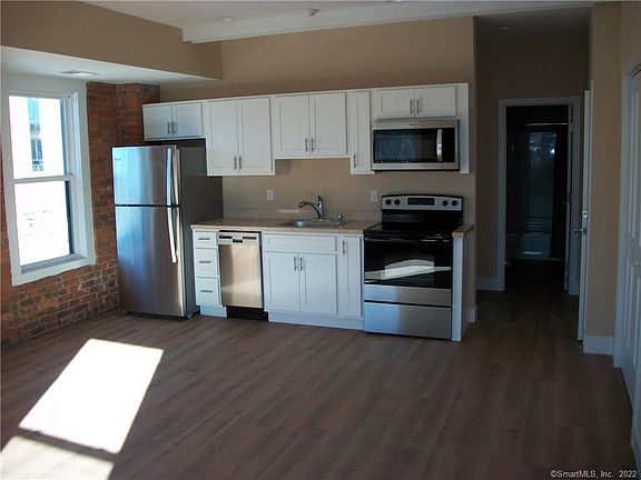 3rd image of 59 Broadway #3D