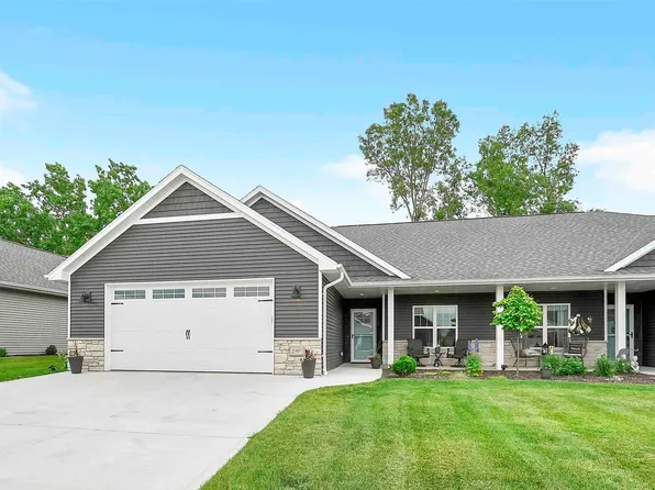 2397 Hidden Winds Ln, Green Bay, WI 54303