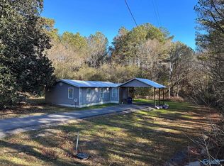 499 Posey Dr, Fort Payne, AL 35968