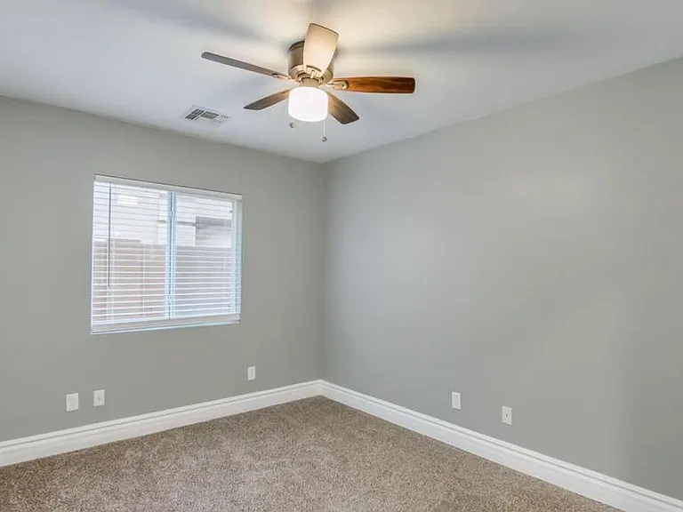 22281 W Morning Glory St — Photo 16