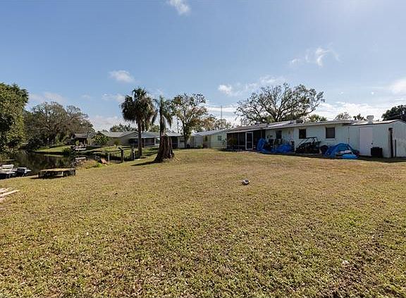 5th image of 112 Powell Creek Cir