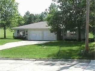 11 Independence, Pella, IA 50219