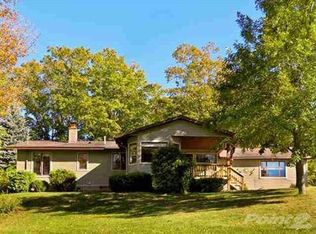 5769 River Rd, Benzonia, MI 49616