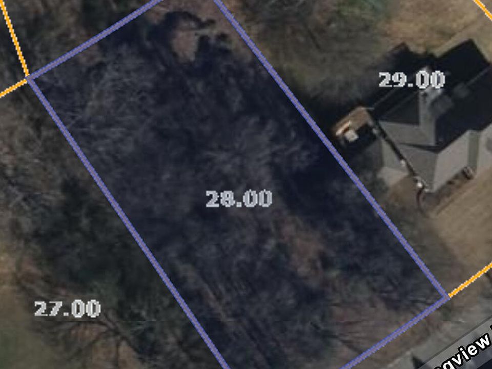 1st image of 28 Springview Dr