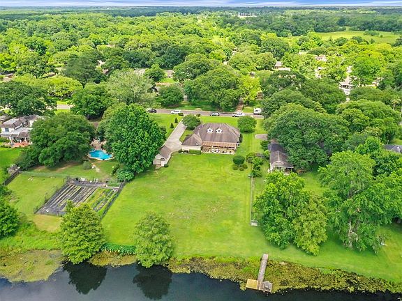 5th image of 6005 Lakeside Dr