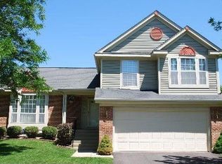 2170 Green Bridge Ln, Hanover Park, IL 60133