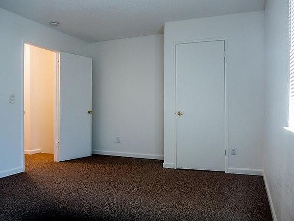 5th image of 18202 Hale Ave APT D