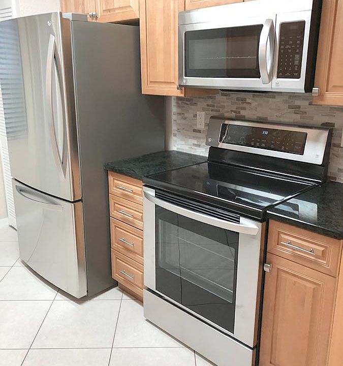 1st image of 936 Birmingham Ct APT 100