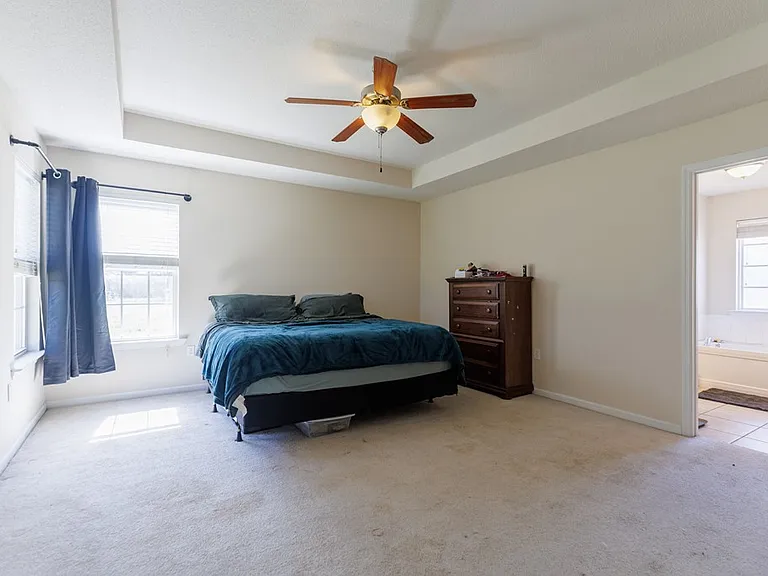 4223 Conway Cir — Photo 9