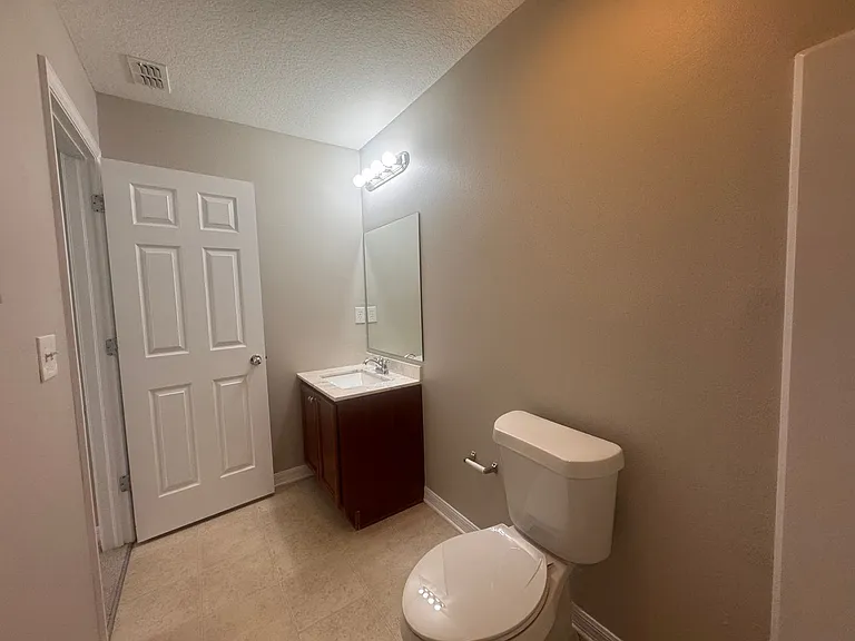 4580 Limerick Dr — Photo 27