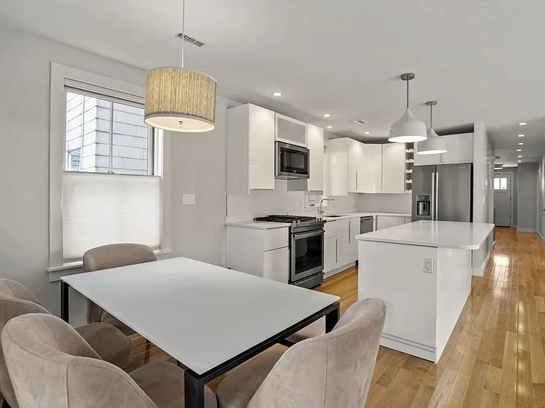 14 Hardwick St #1 — Photo 9