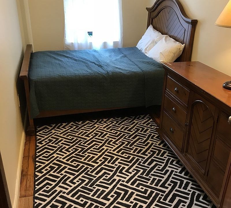 2nd image of 22 Broadway Ter APT 1D