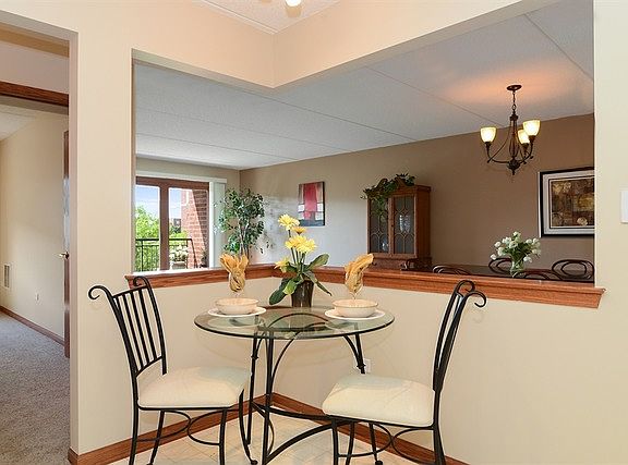 5th image of 6461 W Warner Ave APT 412